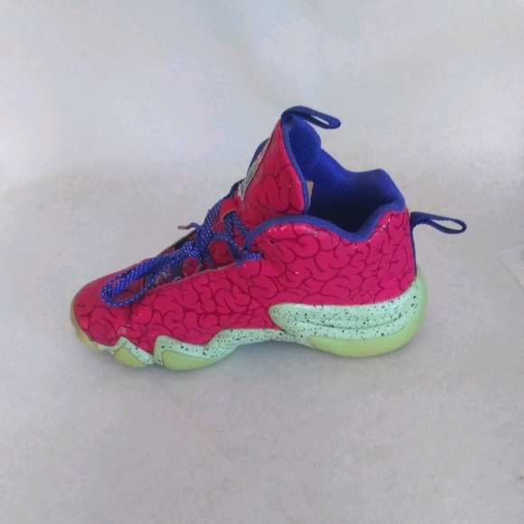 Mens Adidas Crazy 8 Night of the Ballin Dead shoes - Picture 7 of 10